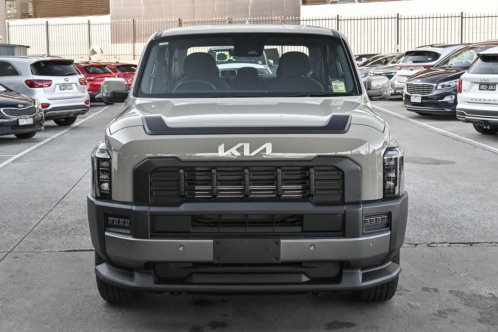 Kia Tasman image 2