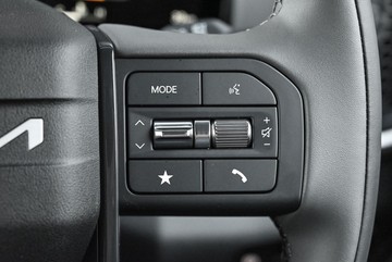 https://dvg-vehicle-assets.s3.amazonaws.com/1208405/3bibpmeffr0tyax3qb5v9ojrx.jpg