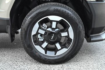 https://dvg-vehicle-assets.s3.amazonaws.com/1208405/3er28axnszsqwup509xkz1jl7.jpg