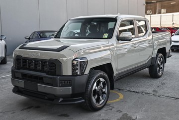 https://dvg-vehicle-assets.s3.amazonaws.com/1208405/42suc0ictxezihvzy0m7kitlg.jpg