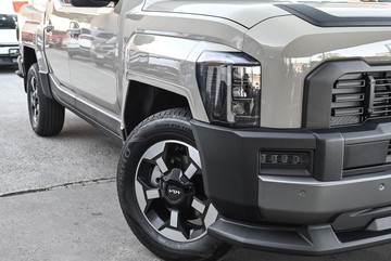 https://dvg-vehicle-assets.s3.amazonaws.com/1208405/5wi5xdz4kvsi1ws484cwjsbr8.jpg
