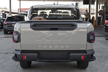 https://dvg-vehicle-assets.s3.amazonaws.com/1208405/87po2po7sfnypp9aof5r9d4jf.jpg