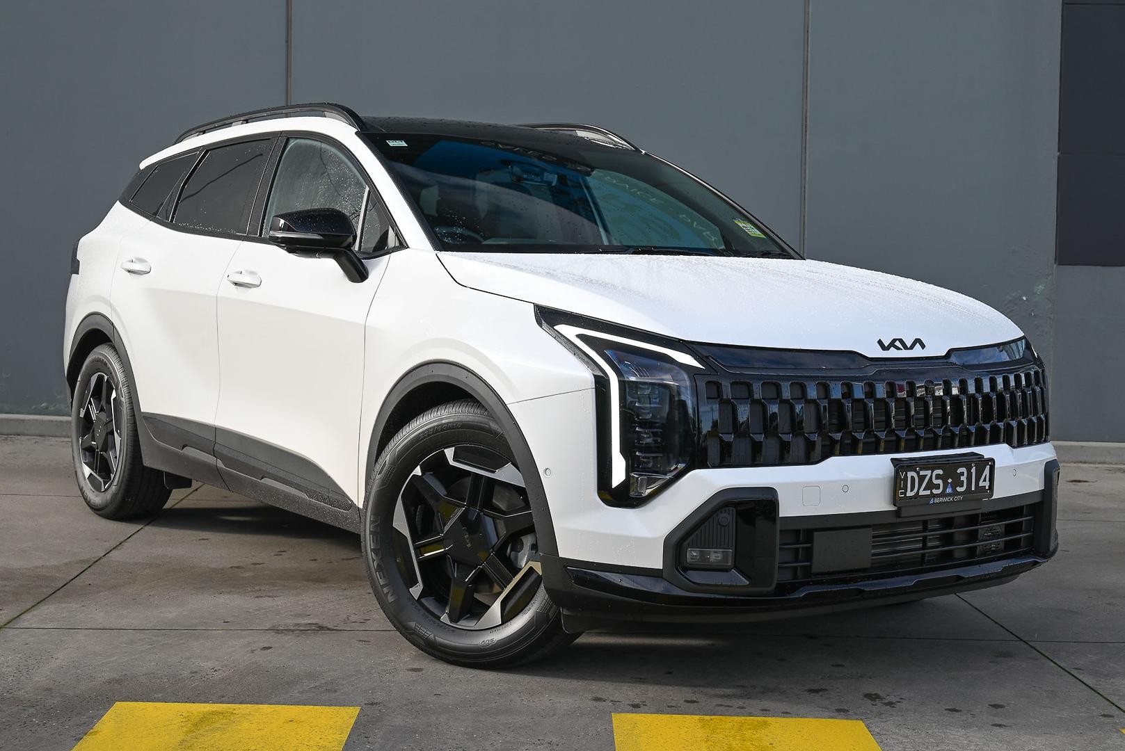 Kia Sportage image 1