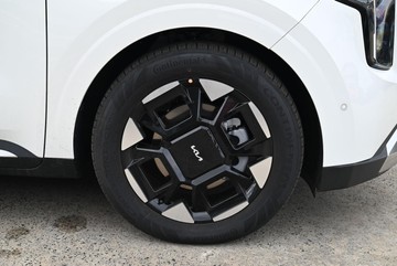 https://dvg-vehicle-assets.s3.amazonaws.com/1208408/5e99z614j55314t420corsw2.jpg
