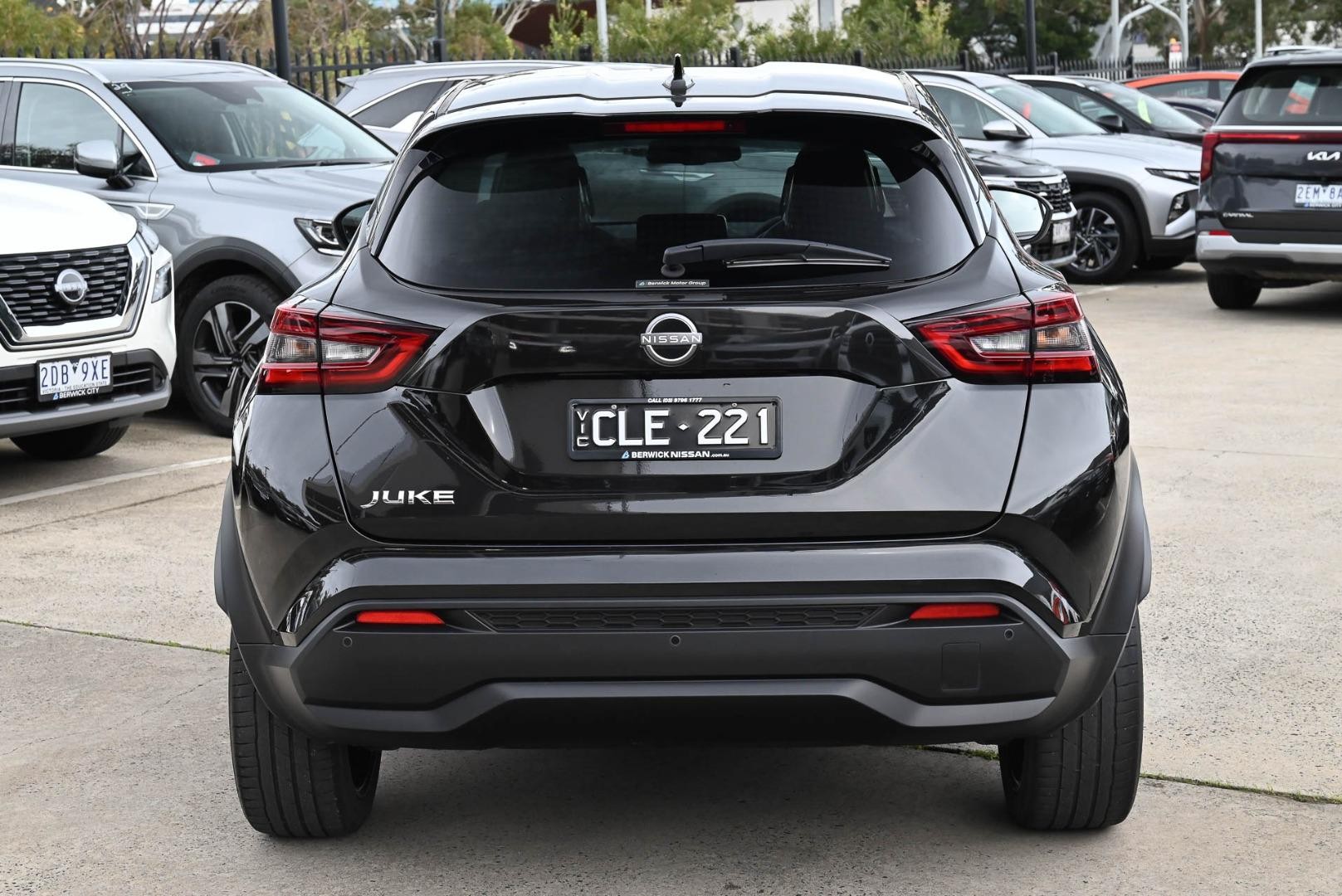 Nissan Juke image 4