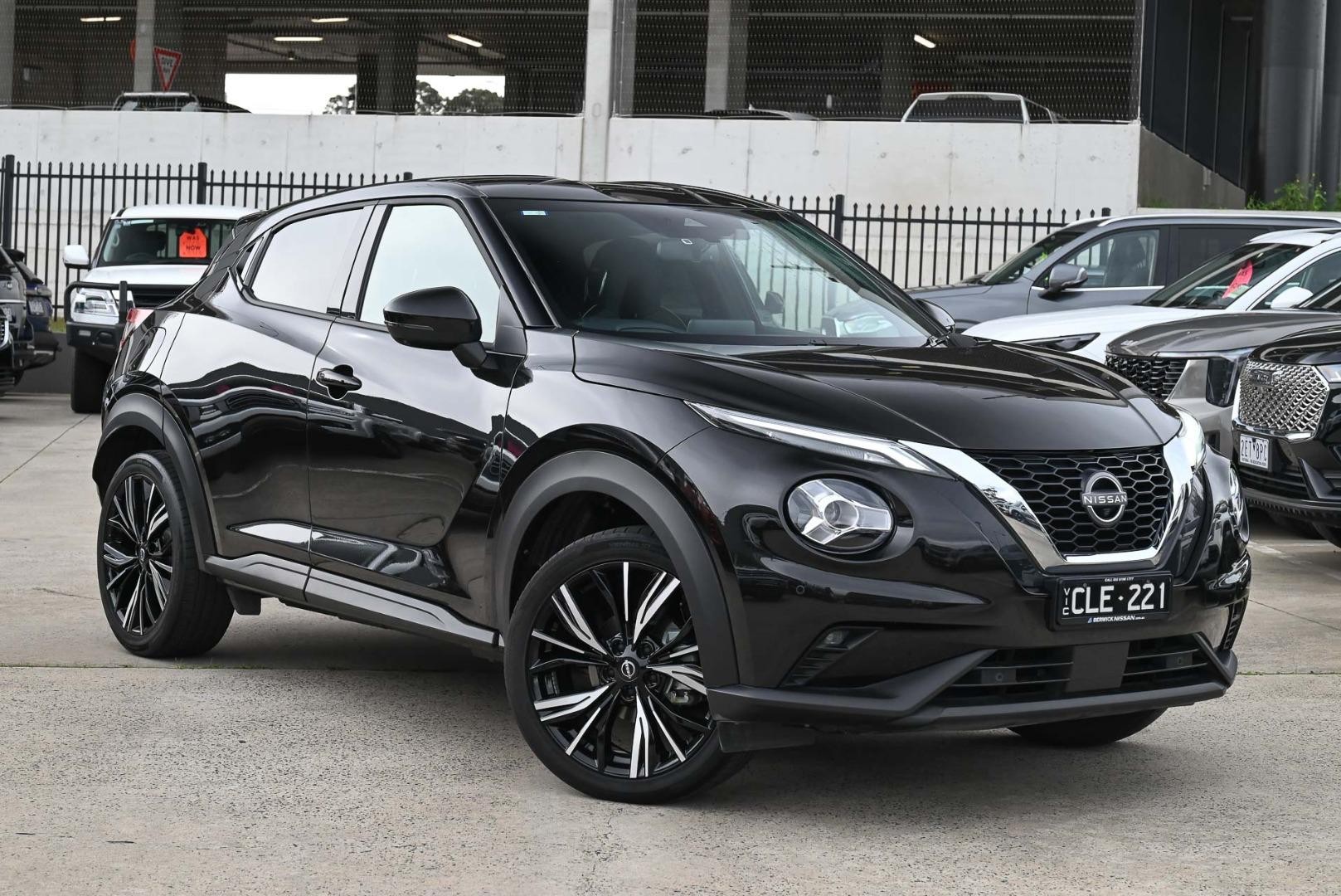 Nissan Juke image 1