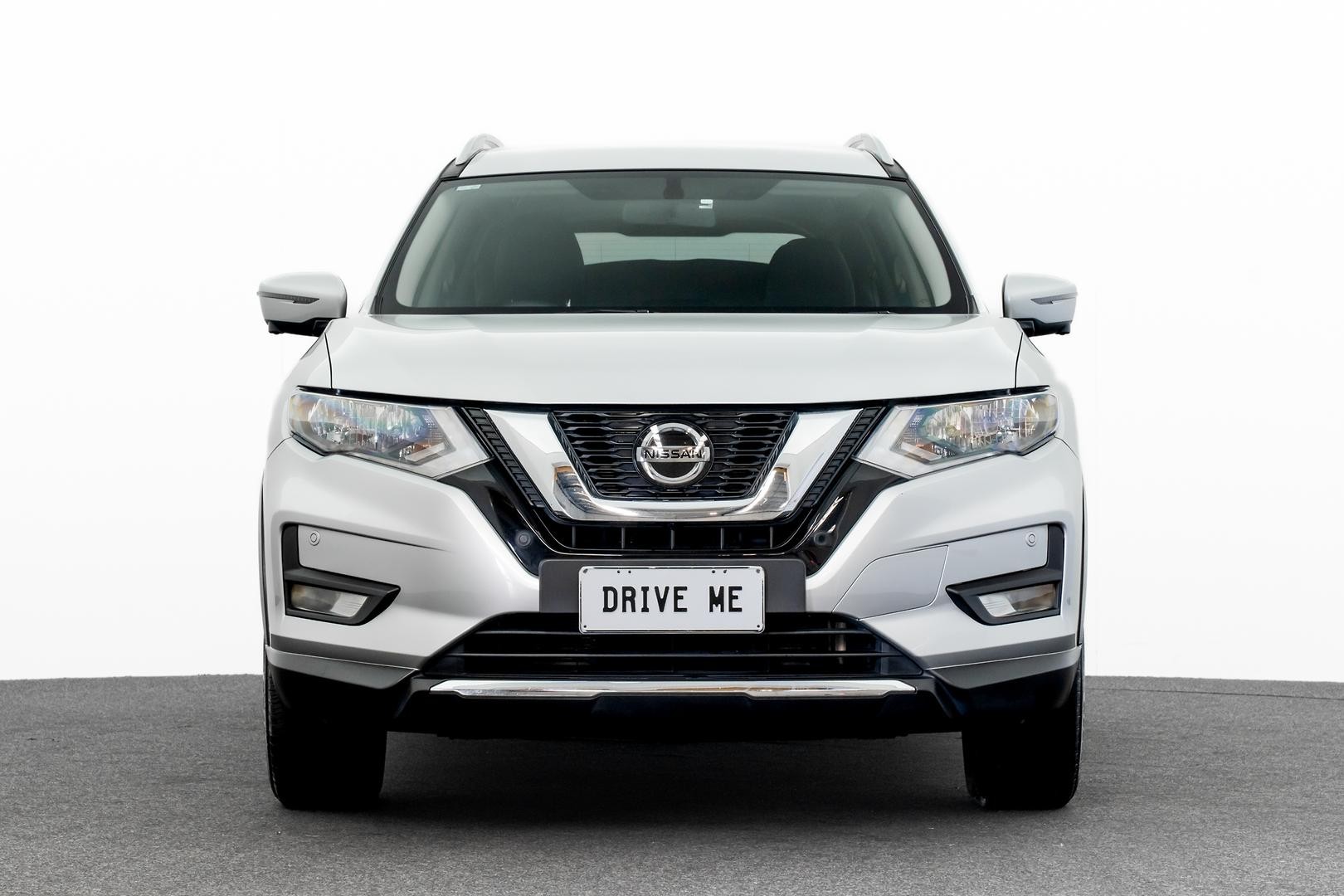 Nissan X-trail image 2