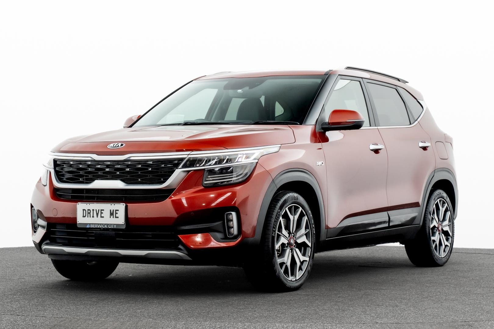 Kia Seltos image 1