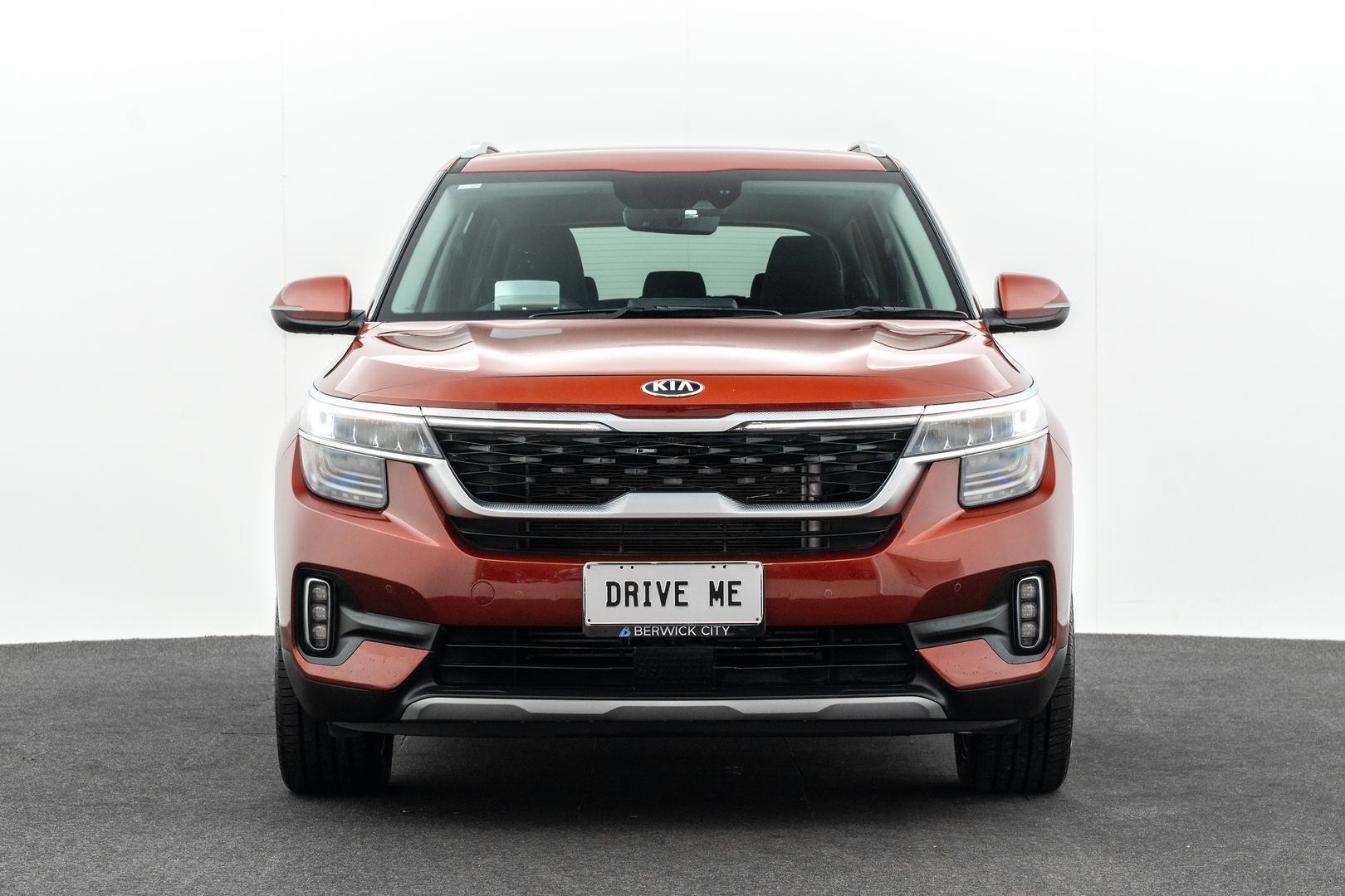 Kia Seltos image 2