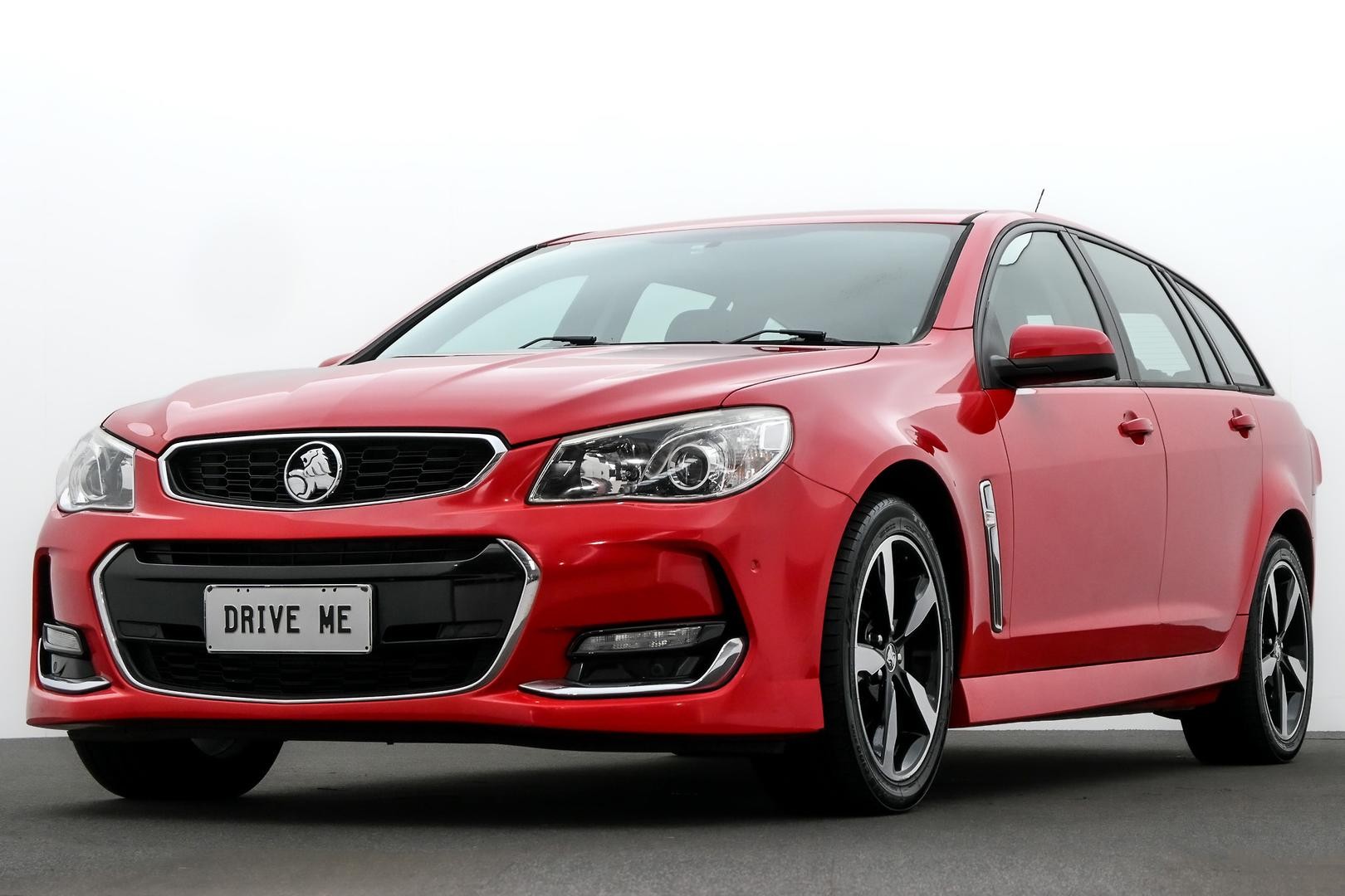 Holden Commodore image 1