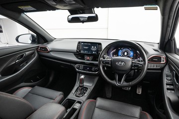 https://dvg-vehicle-assets.s3.amazonaws.com/1208551/44ksb4kw3ok8atexigba6duab.jpg