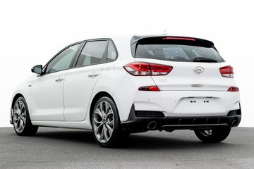 https://dvg-vehicle-assets.s3.amazonaws.com/1208551/5l76d16fyf07szfoiufpd51sr.jpg
