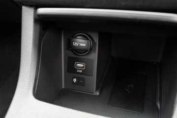 https://dvg-vehicle-assets.s3.amazonaws.com/1208551/acij37xb7dcg3381l9kbdapim.jpg