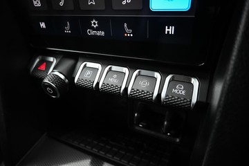 https://dvg-vehicle-assets.s3.amazonaws.com/1208553/79o7h3qyfytxwrr9qfx7v822g.jpg