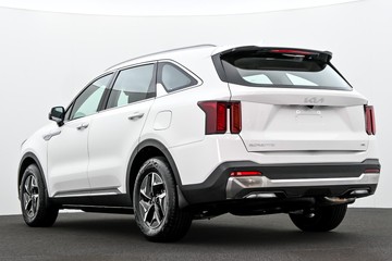 https://dvg-vehicle-assets.s3.amazonaws.com/1208559/5urw97663y0tombhgwhol8vzd.jpg