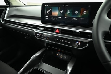 https://dvg-vehicle-assets.s3.amazonaws.com/1208559/6htz3uhb17260wpbwc45tsv6q.jpg