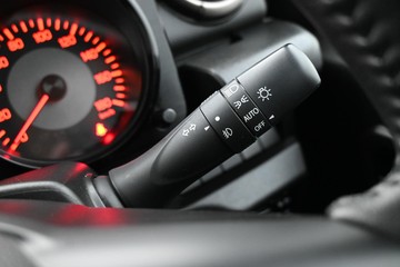 https://dvg-vehicle-assets.s3.amazonaws.com/1208561/300kbtdgtkpudt5cxnnioyppj.jpg