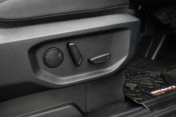 https://dvg-vehicle-assets.s3.amazonaws.com/1208563/55zh4c9o6gvuab7jlczwx5j25.jpg