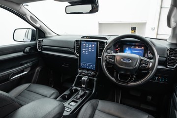 https://dvg-vehicle-assets.s3.amazonaws.com/1208563/90ay02j6lfkbdktyonjyub4zg.jpg