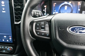 https://dvg-vehicle-assets.s3.amazonaws.com/1208563/9f58qqq9g9af8hm472et3816p.jpg