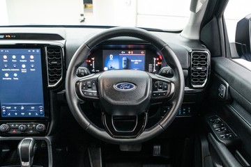 https://dvg-vehicle-assets.s3.amazonaws.com/1208563/b4ypcm9coxr5ptw2kkwo00uba.jpg