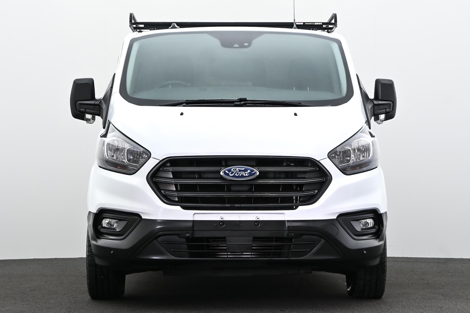 Ford Transit Custom image 2