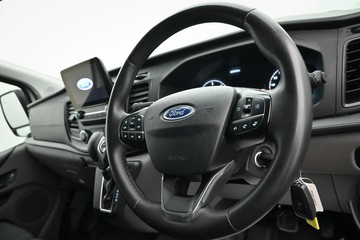 https://dvg-vehicle-assets.s3.amazonaws.com/1208564/3eqqt25x9onnblzako5zgv57l.jpg