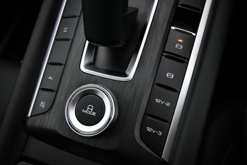 https://dvg-vehicle-assets.s3.amazonaws.com/1208577/33e30z8v0gdphl0m2j9vcb3mk.jpg