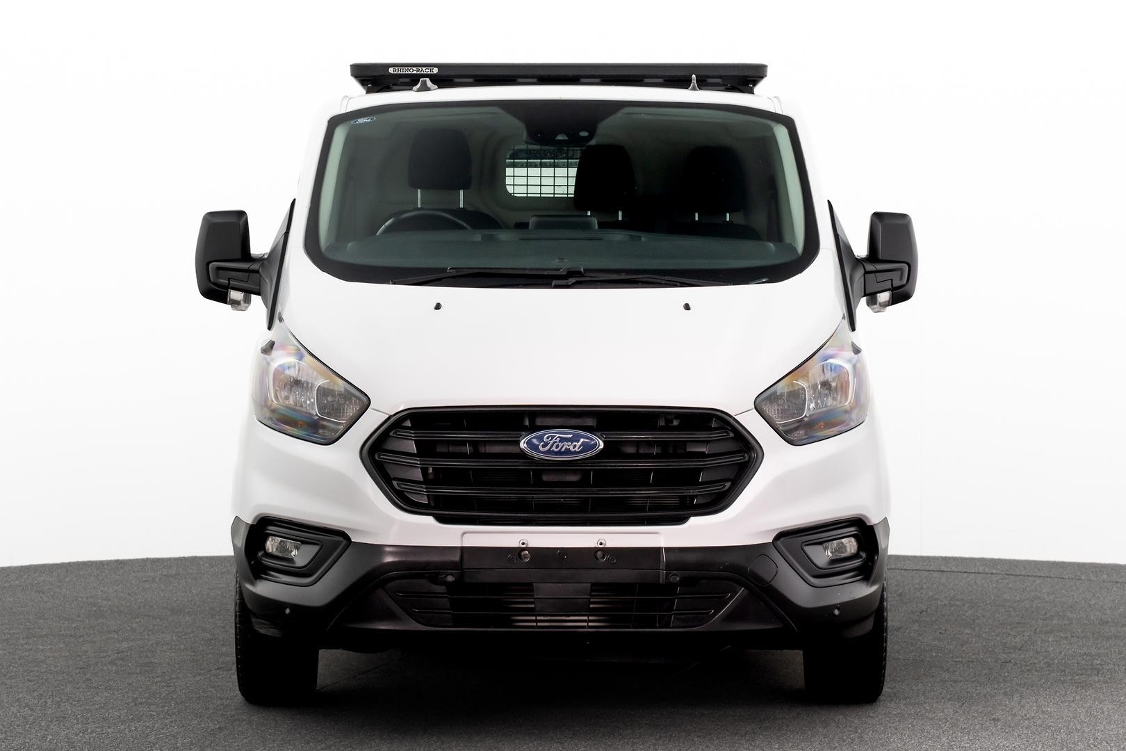 Ford Transit Custom image 2
