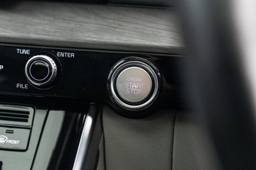 https://dvg-vehicle-assets.s3.amazonaws.com/1208591/3126qkp8grfl04umi13cv0eja.jpg