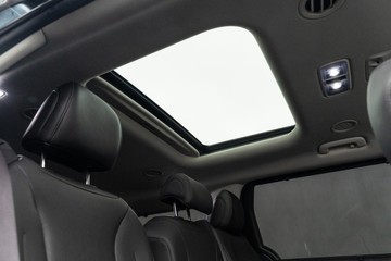 https://dvg-vehicle-assets.s3.amazonaws.com/1208591/70tluhxlqyxnwnb4xil8wemi7.jpg
