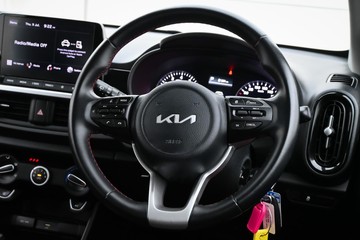 https://dvg-vehicle-assets.s3.amazonaws.com/1208593/629a19w88ncob3lbf75ck1gjq.jpg