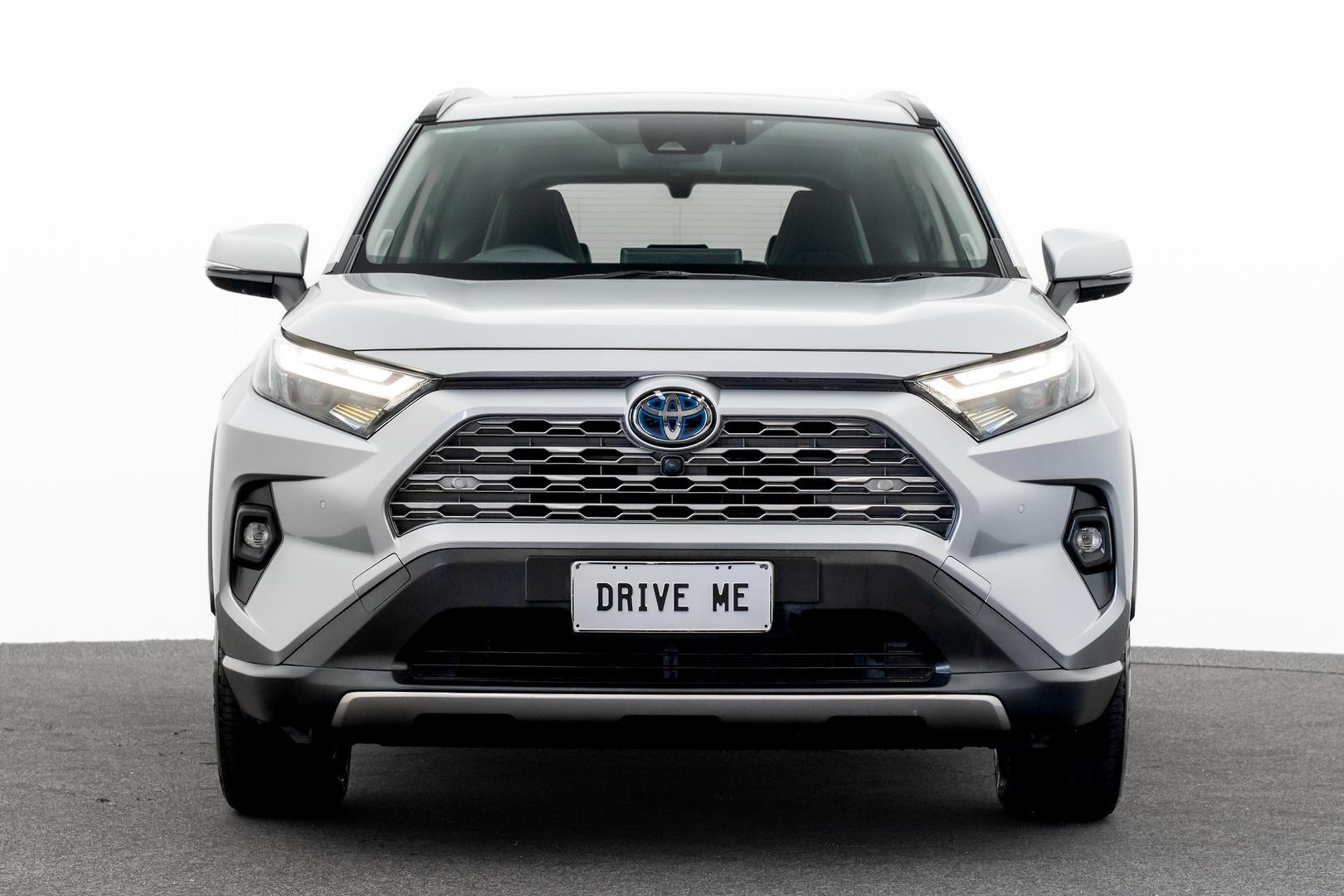 Toyota Rav4 image 2