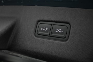 https://dvg-vehicle-assets.s3.amazonaws.com/1208599/5e4zj90rslfakk55fuidcg1wo.jpg