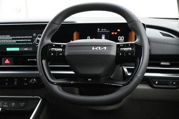https://dvg-vehicle-assets.s3.amazonaws.com/1208623/75u6vv81jsexz9veb5sz3qz82.jpg