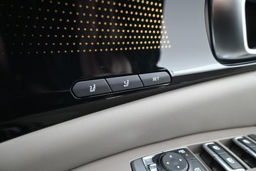 https://dvg-vehicle-assets.s3.amazonaws.com/1208624/8al2bx7s9ao2x74n0izzs0g2z.jpg