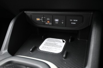 https://dvg-vehicle-assets.s3.amazonaws.com/1208626/37tve3ie5pscmxm0fo0ztpphj.jpg