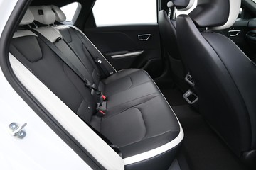 https://dvg-vehicle-assets.s3.amazonaws.com/1208626/4jkuhi3nevynnfpw45yck58xg.jpg