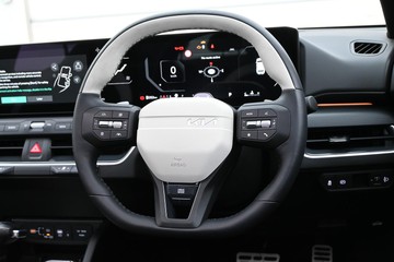 https://dvg-vehicle-assets.s3.amazonaws.com/1208626/7hh8r707ccs0bmajvdcbjq90j.jpg