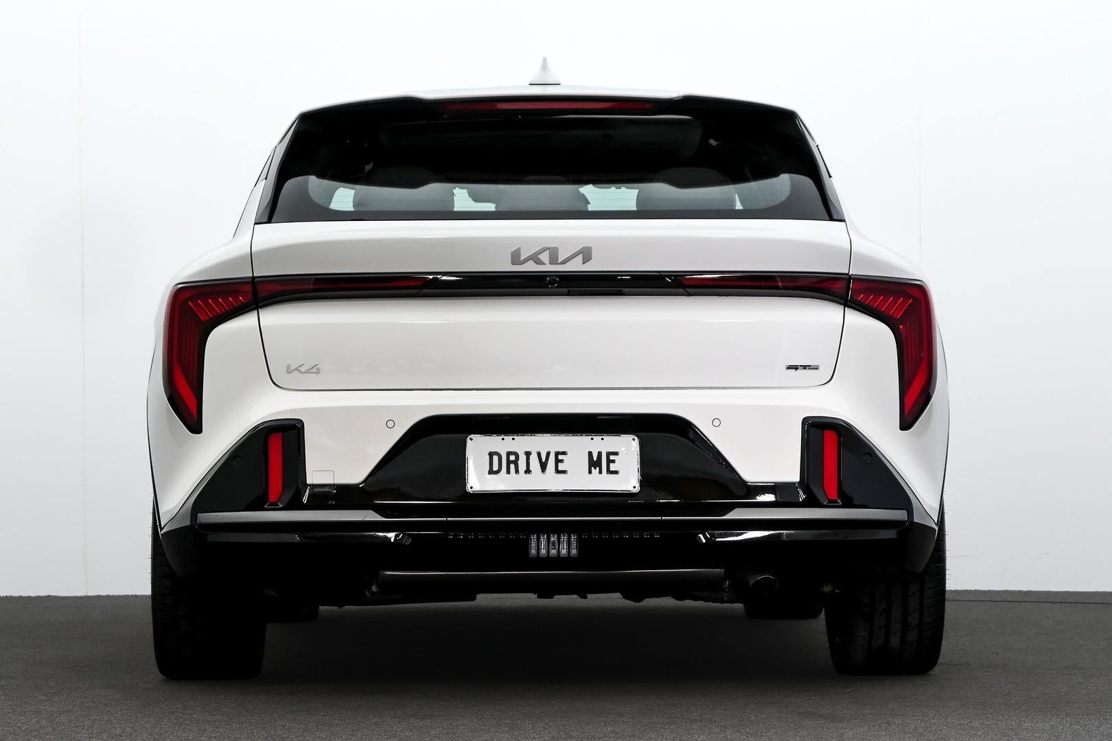 Kia K4 image 3