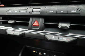 https://dvg-vehicle-assets.s3.amazonaws.com/1208626/cw0388lhusuhwhw4b2cspuz4q.jpg