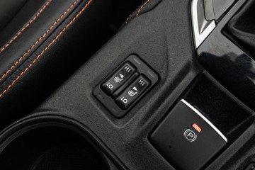https://dvg-vehicle-assets.s3.amazonaws.com/1208633/dms8l0kxpelbam2z8x5mmmq6v.jpg