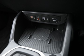 https://dvg-vehicle-assets.s3.amazonaws.com/1208651/5p5qah7xvtf3a8xufxb5haxbw.jpg