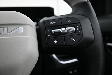 https://dvg-vehicle-assets.s3.amazonaws.com/1208651/6fkvepzcvgnfwj34233cbmpgz.jpg