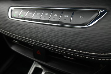 https://dvg-vehicle-assets.s3.amazonaws.com/1208658/8n9x33w3mxnd0lfwhc3ggmikm.jpg