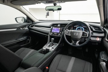https://dvg-vehicle-assets.s3.amazonaws.com/1208659/9t03cf3a9khl6ajjolq6fa5be.jpg