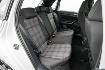 https://dvg-vehicle-assets.s3.amazonaws.com/1208660/2v6tg2ogg7z0iwzzn9kikpow8.jpg