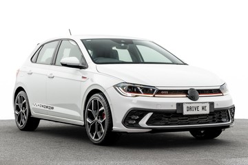 https://dvg-vehicle-assets.s3.amazonaws.com/1208660/5mbzpj2cpqxfn8cmryaeq0b6h.jpg