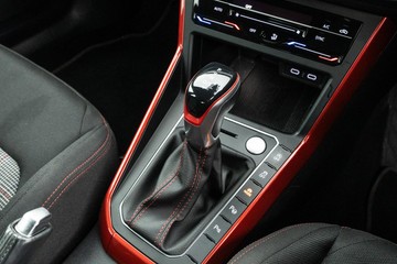 https://dvg-vehicle-assets.s3.amazonaws.com/1208660/a5igms1bc8f9geczxbur9tudj.jpg