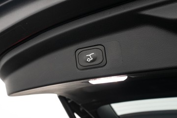 https://dvg-vehicle-assets.s3.amazonaws.com/1208672/4aoq2ykmik8l41uvwf3x6m7jg.jpg